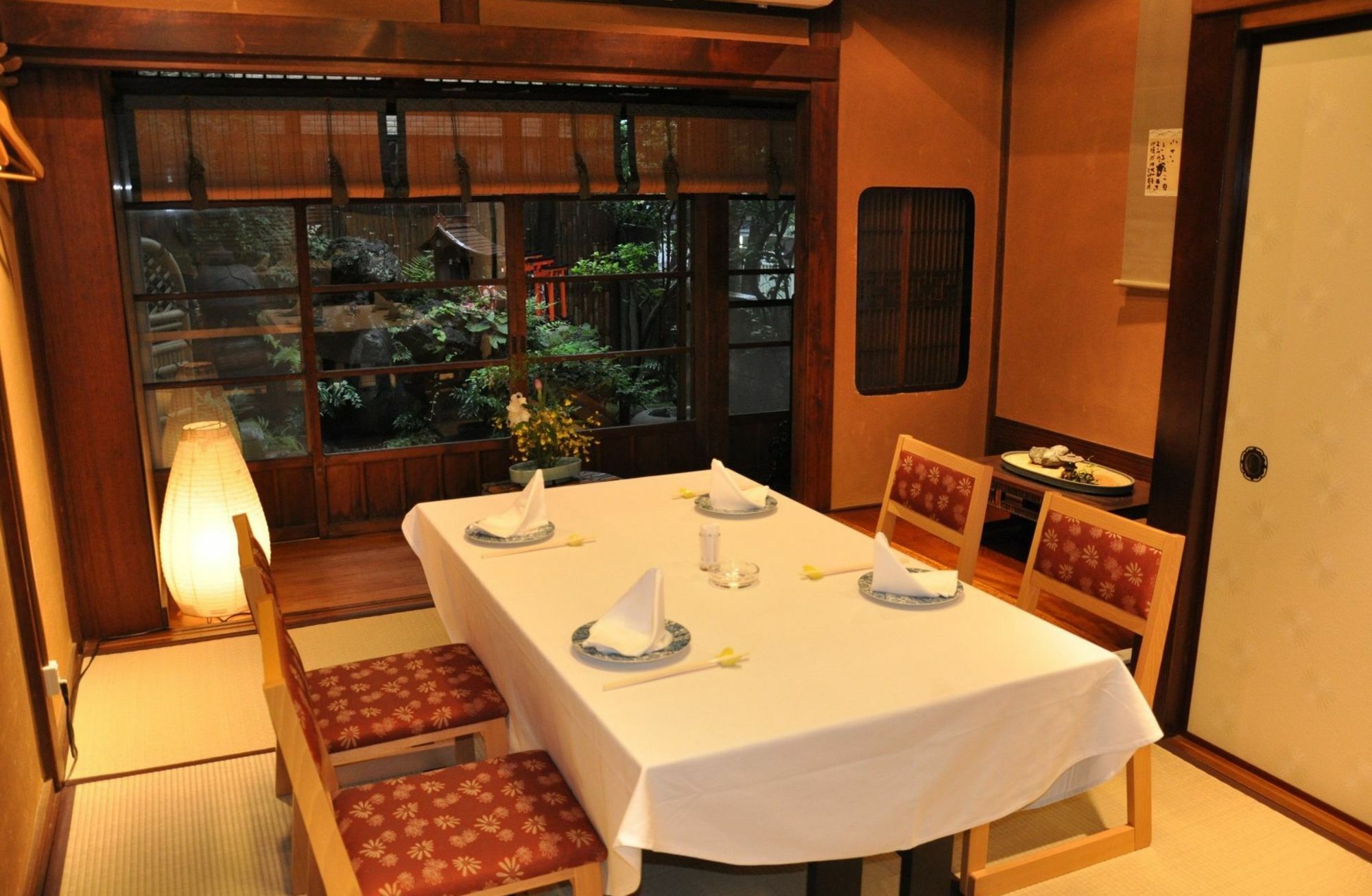 Yamanaka Ryokan Tokyo Exterior photo